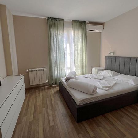 Lubata 5 Apartments - 2 Bedrooms Sofia Zewnętrze zdjęcie